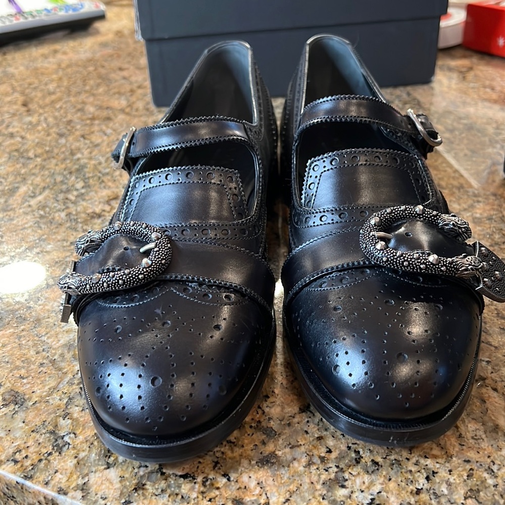 Gucci Mary Janes for men in black/Nero